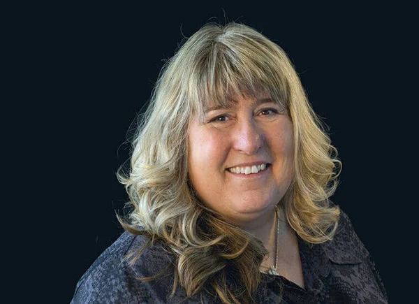 Porträt von Cornelia Caffari.